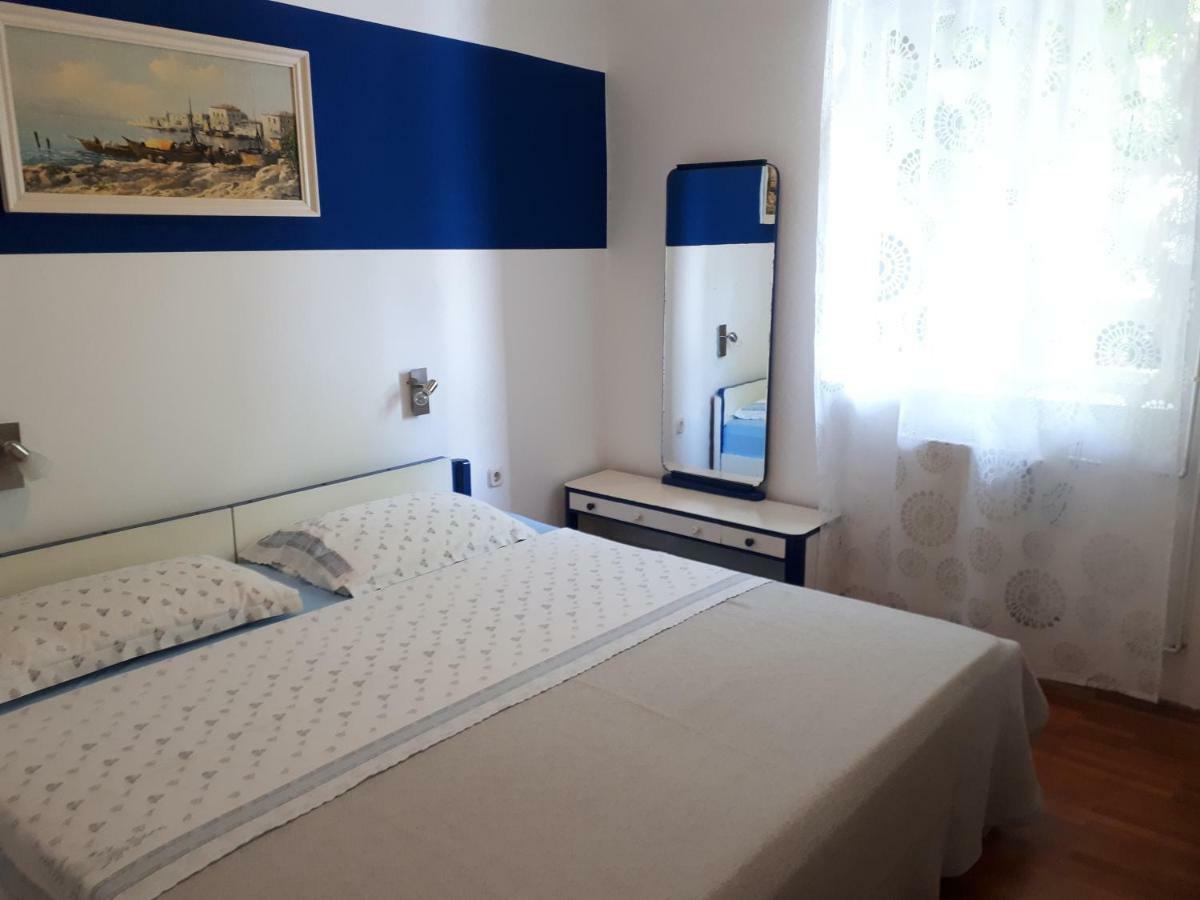Apartmani Matas Petrčane Kültér fotó