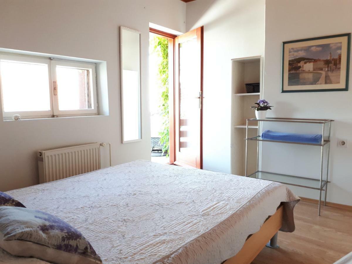 Apartmani Matas Petrčane Kültér fotó